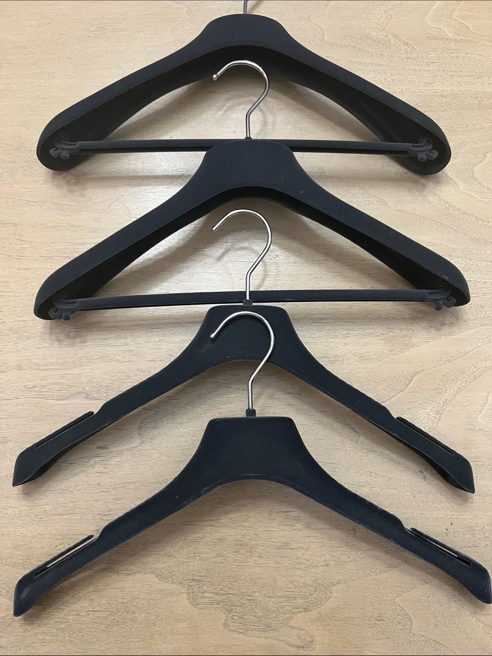 Dior hangers